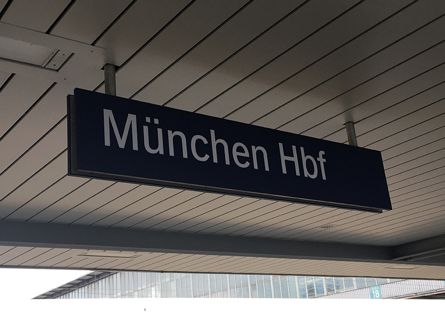 Abfahrt in München, Hauptbahnhof.