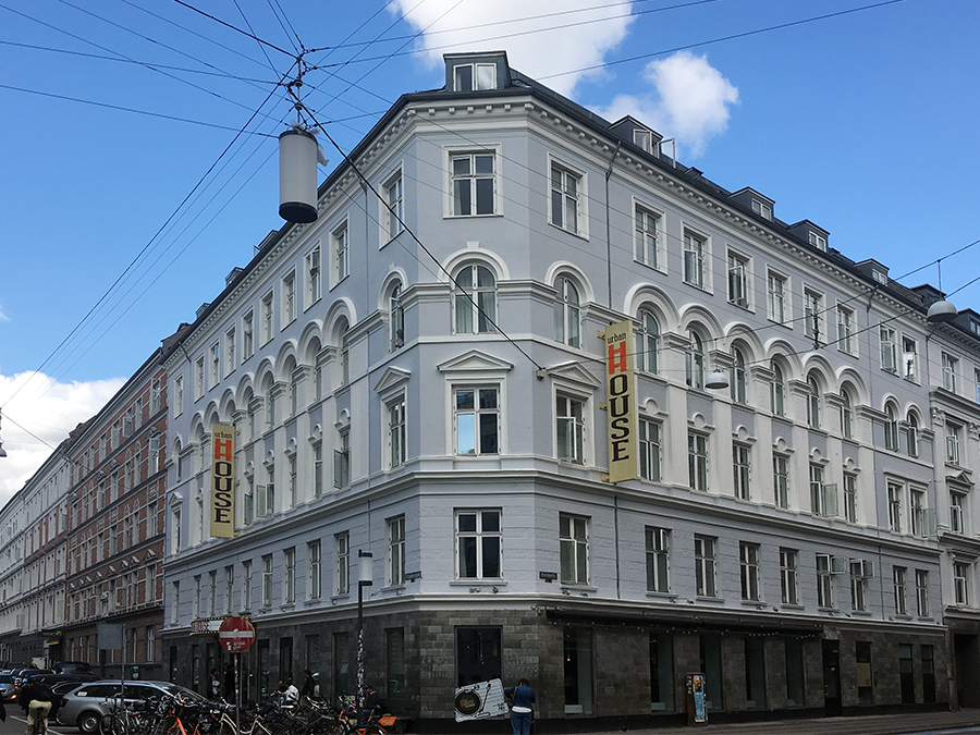 In diesem schönen, historischen Gebäude ist das 'Urban House Hostel' in Kopenhagen untergebracht.