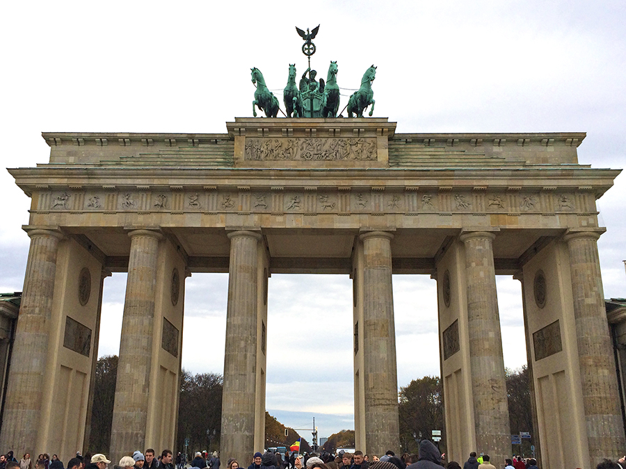 Das Brandenburger Tor ist das einzige erhaltene von ehemals 18 Stadttoren in Berlin.