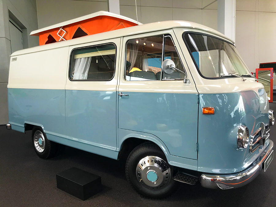 Und das ist Erwin Hymers erstes eigenes Reisemobil: Der Caravano 3.