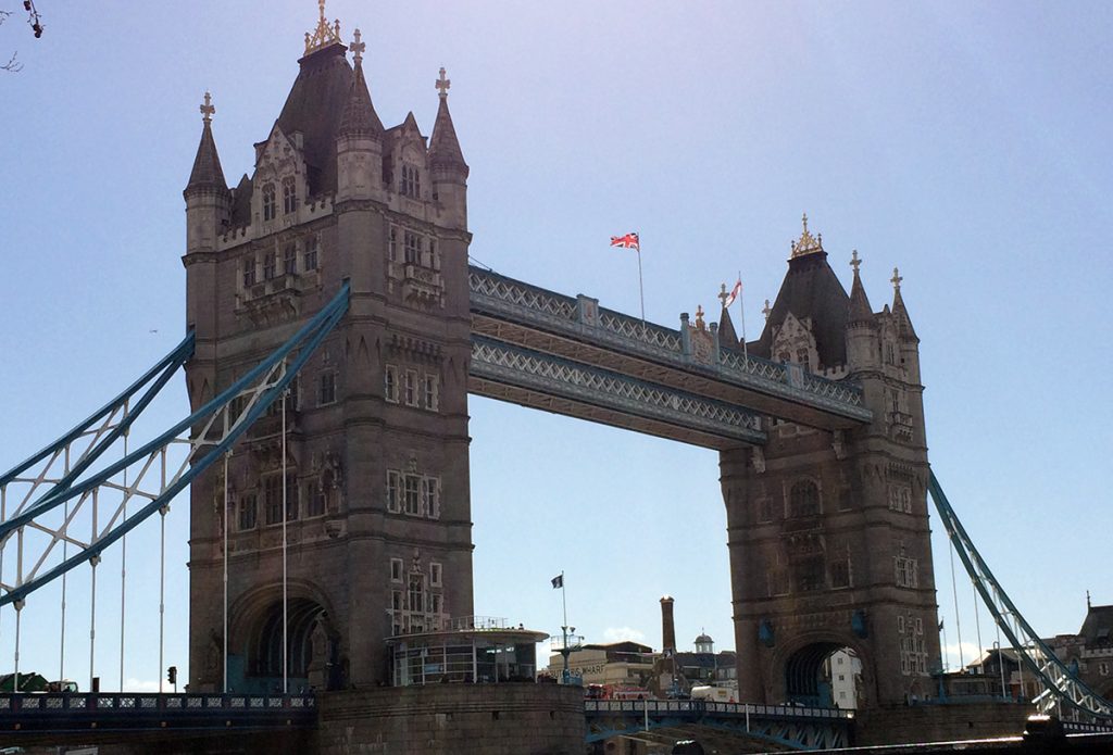 Ein echter Hingucker: Die Tower Bridge in London.