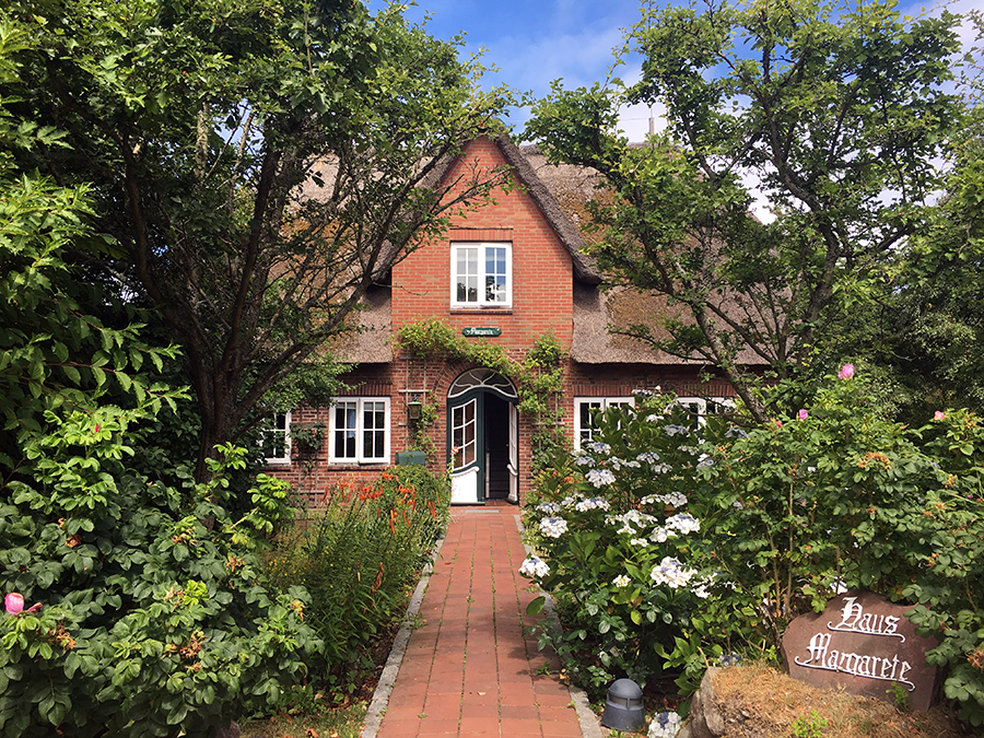 Das Haus Margarete in Kampen. Hier habe ich als Kind alle Ferien verbracht, und auch heute noch kann man sich in der Pension Zimmer mieten.