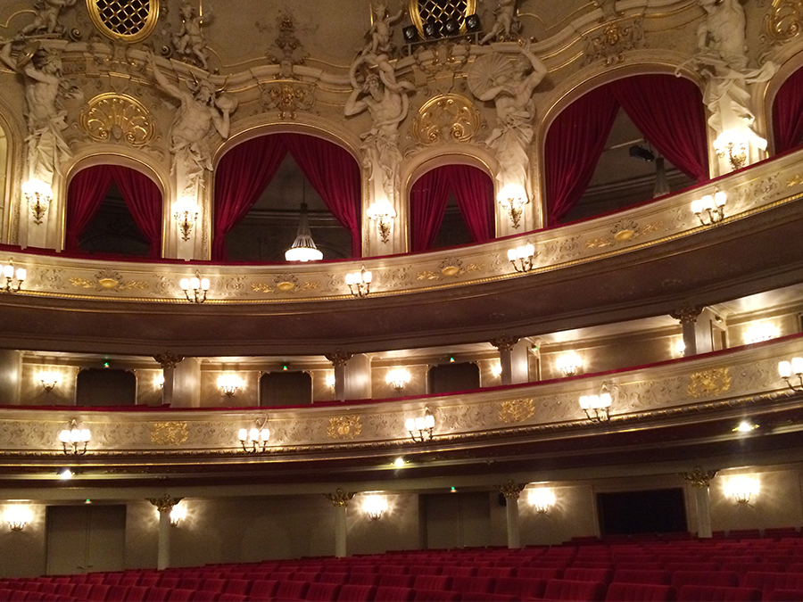 Wow, was für ein Theatersaal!