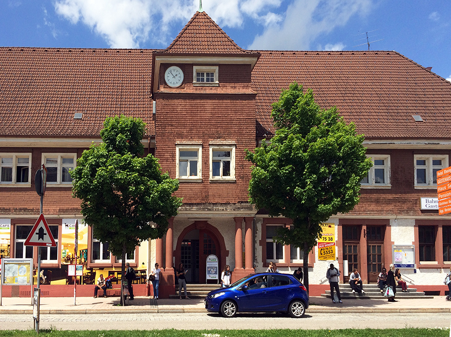 Der Bahnhof in Titisee.