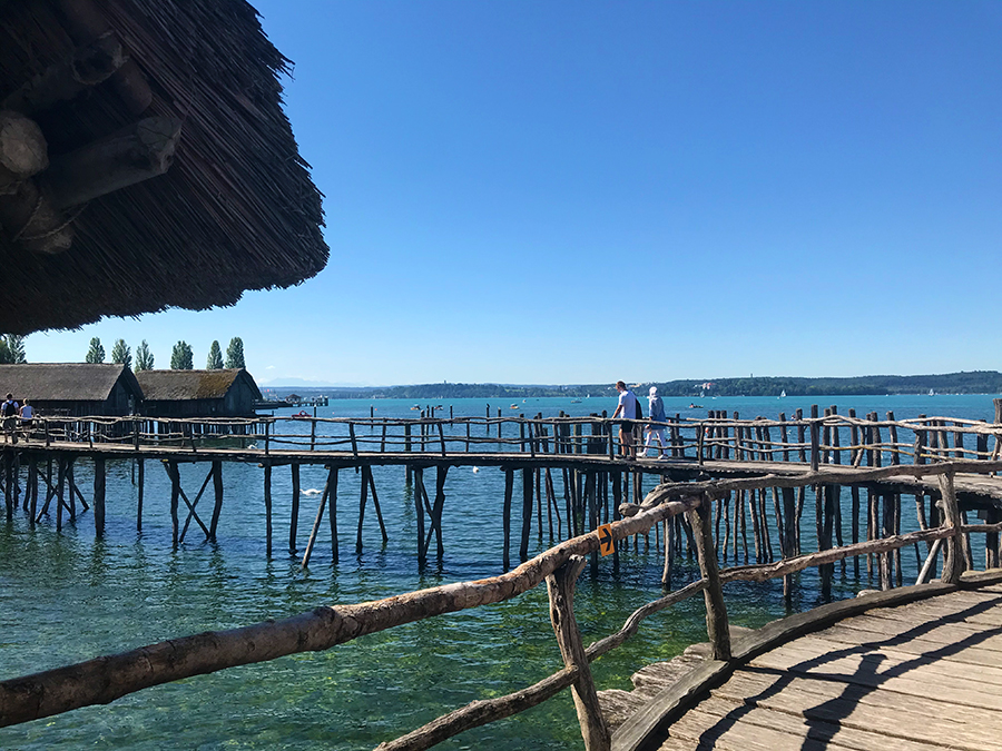 Hier kann man tatsächlich "über's Wasser wandeln"!