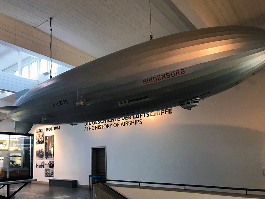 Noch ein Modell der Hindenburg im Zeppelinmuseum in Friedrichshafen - dieses hier kann man sogar fernsteuern!