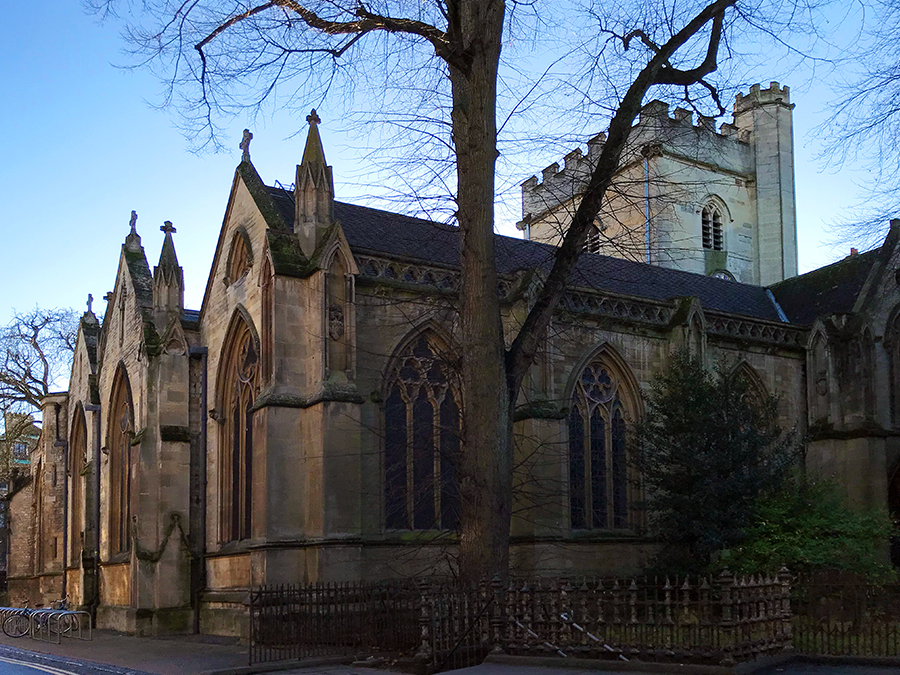 St Mary Magdalen - eine fast 1000 Jahre alte und denkmalgeschützte, anglikanische Kirche in Oxford.